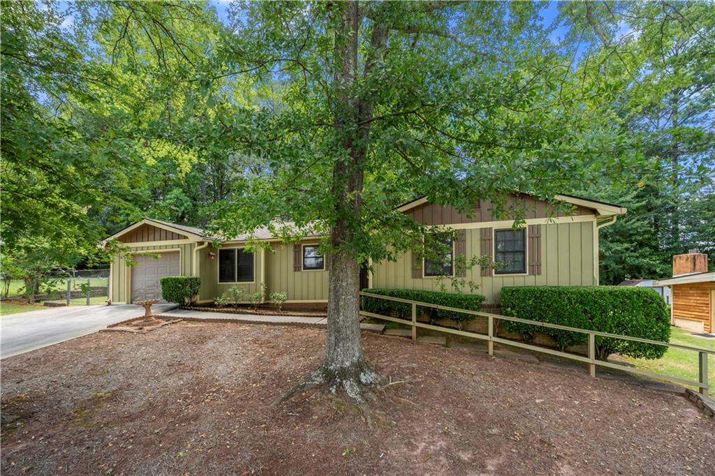 Browns Mill Lake - Residential