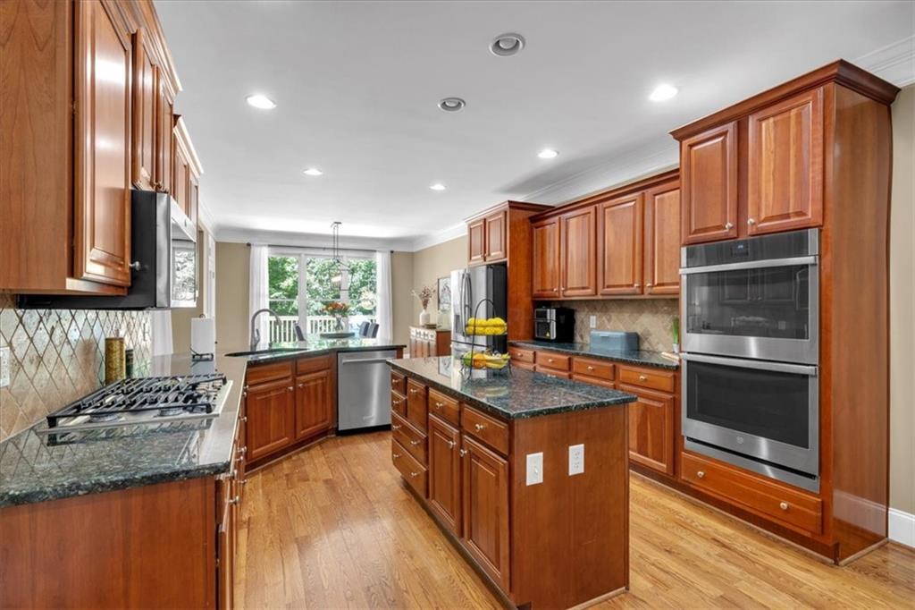 1311 Cobblemill Way, Kennesaw, Georgia image 24