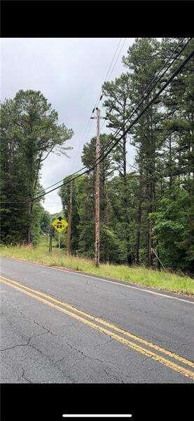 Wax Rd., Silver Creek, Georgia image 4