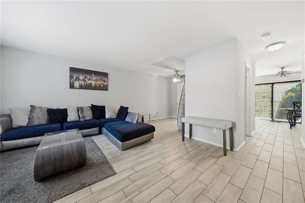 6144 Bakers Ferry Road SW