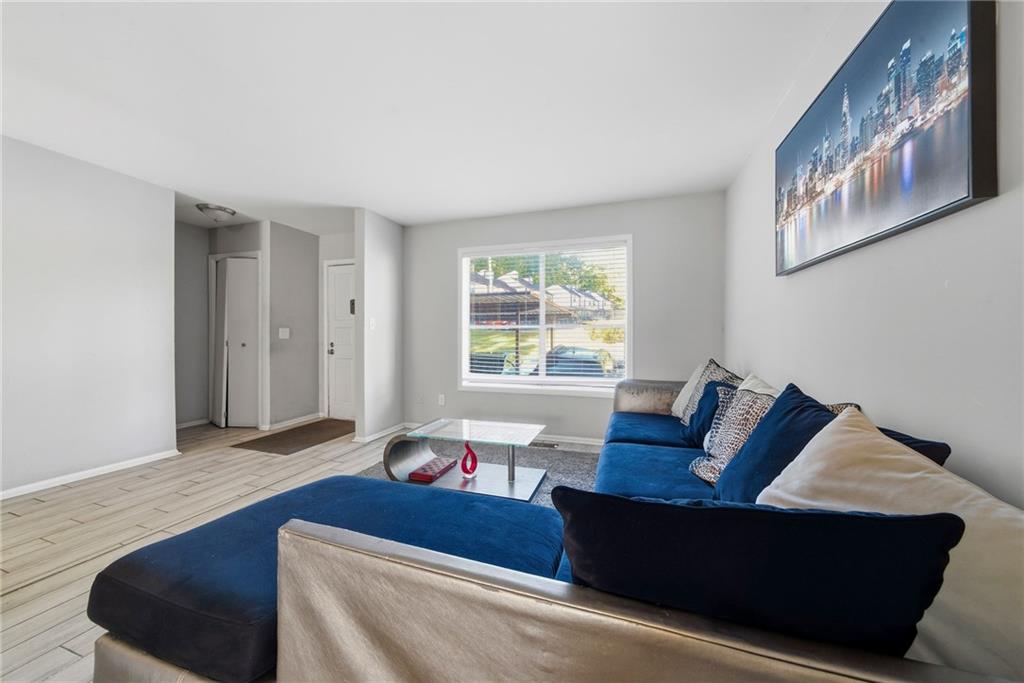 6144 Bakers Ferry Road SW