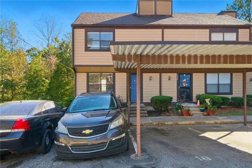 Discover a fantastic rental and cash flow opportunity at 6144 Bakers Ferry Rd SW, Atlanta, GA 30336! This 2-story condominium features 3 bedrooms, 2.5 baths, and 1,320 sq ft of comfortable living space on a 0.03-acre lot. Currently, the property generates about $3,300/month in rental income, —making it a great investment or house-hacking option. The home was rehabbed seven years ago, remains in good condition, and includes a new hot water heater. With only minor updates like paint and carpet, this property is nearly turnkey. Enjoy a partial basement, carport parking, and a convenient Atlanta location close to major highways, shopping, and transit. A great opportunity for steady income and long-term value in a growing market!
Buyer and buyer’s agent to verify zoning, restrictions, utilities, and building requirements with the City. Survey not available; buyer will need to purchase a new survey if required. Property lines are approximate; reference county records or obtain a new survey for accuracy. Great Investment for Investors!