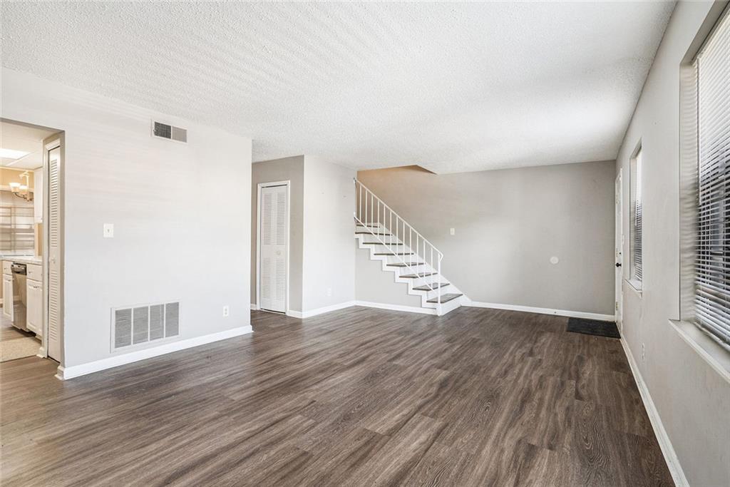 6354 Shannon Parkway #30C, Union City, Georgia image 6