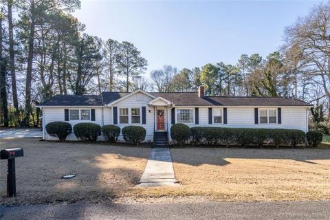 A home in Lindale