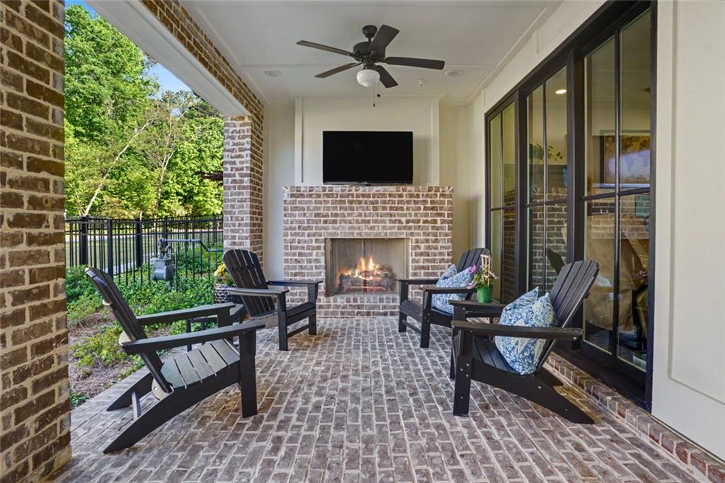 425 Olmstead Way