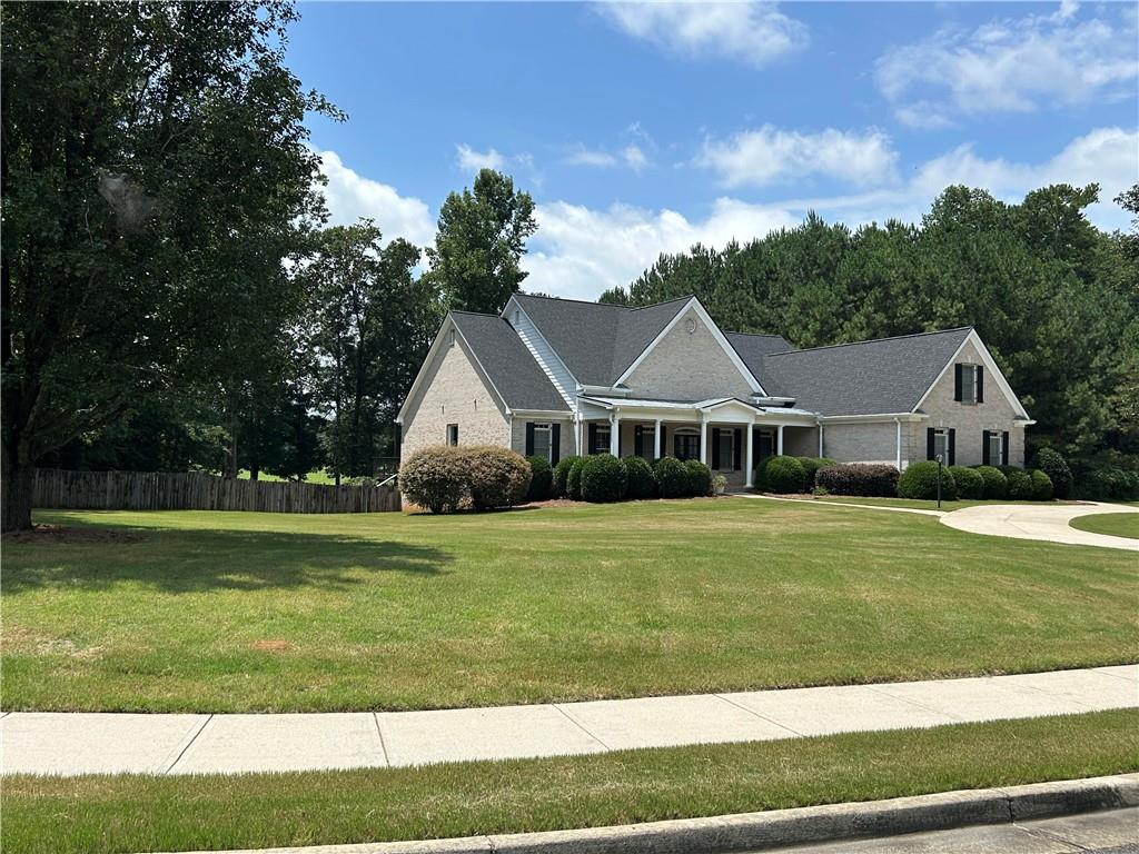 104 Hawks Bend
