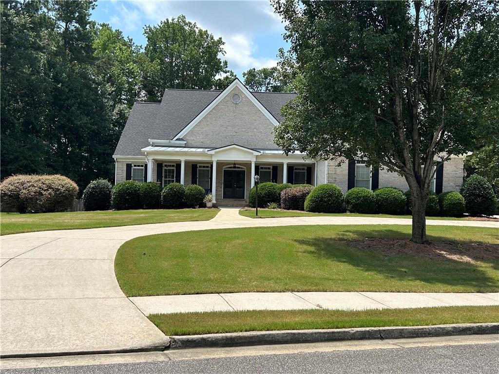 104 Hawks Bend