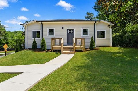 305 Fairburn Road NW Atlanta GA 30331
