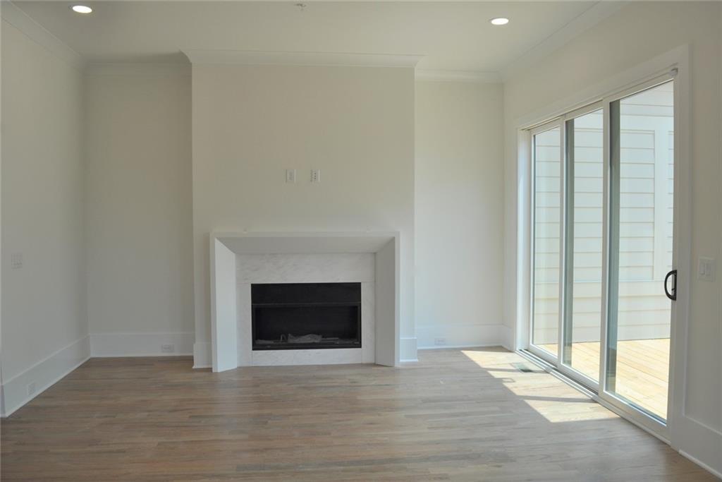 The Carlyle - Residential