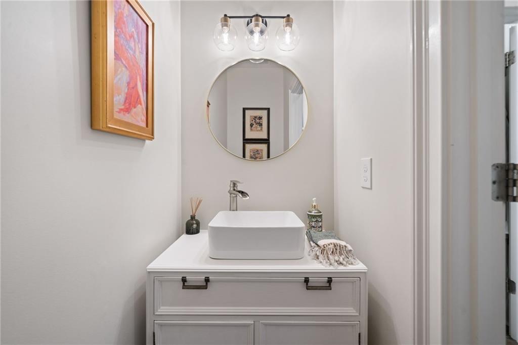 Hamptons Grant - Residential