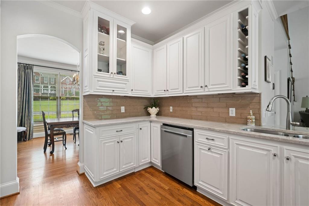 Hamptons Grant - Residential