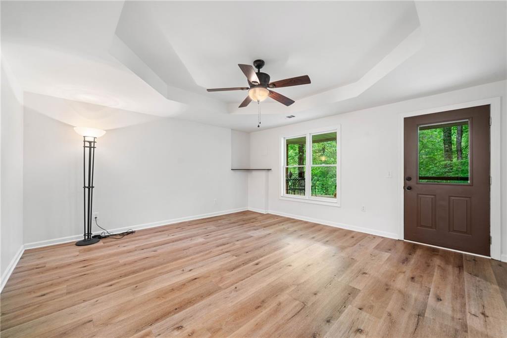 Hamptons Grant - Residential