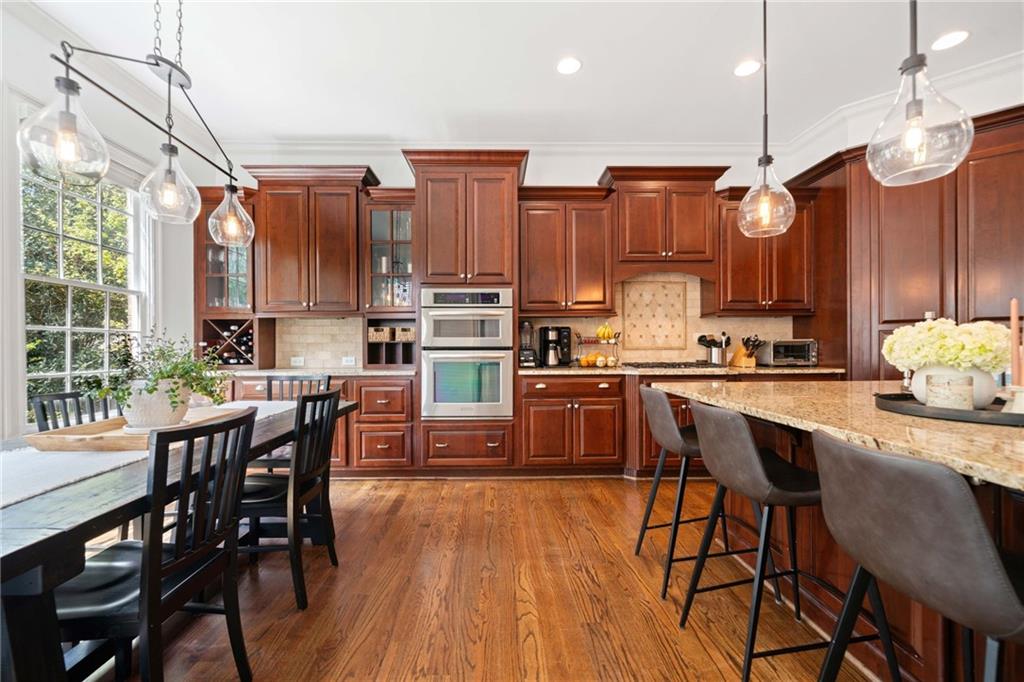 1045 Westcroft Lane, Roswell, Georgia image 10