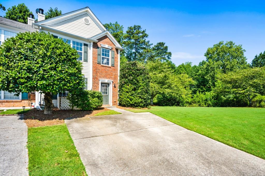 1923 Stancrest Trace NW