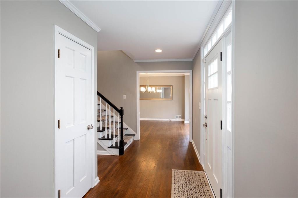 1066 Foreststone Way SW