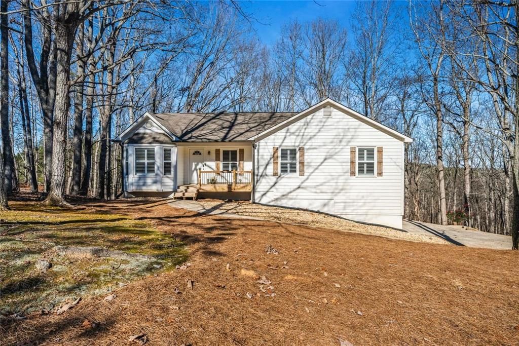 Photo of 880 White Stag Lane, Canton, GA 30115 (MLS # 7704635)