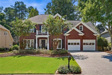 Homes For Sale - 1746 Millhouse Run<br/> Marietta, GA 30066