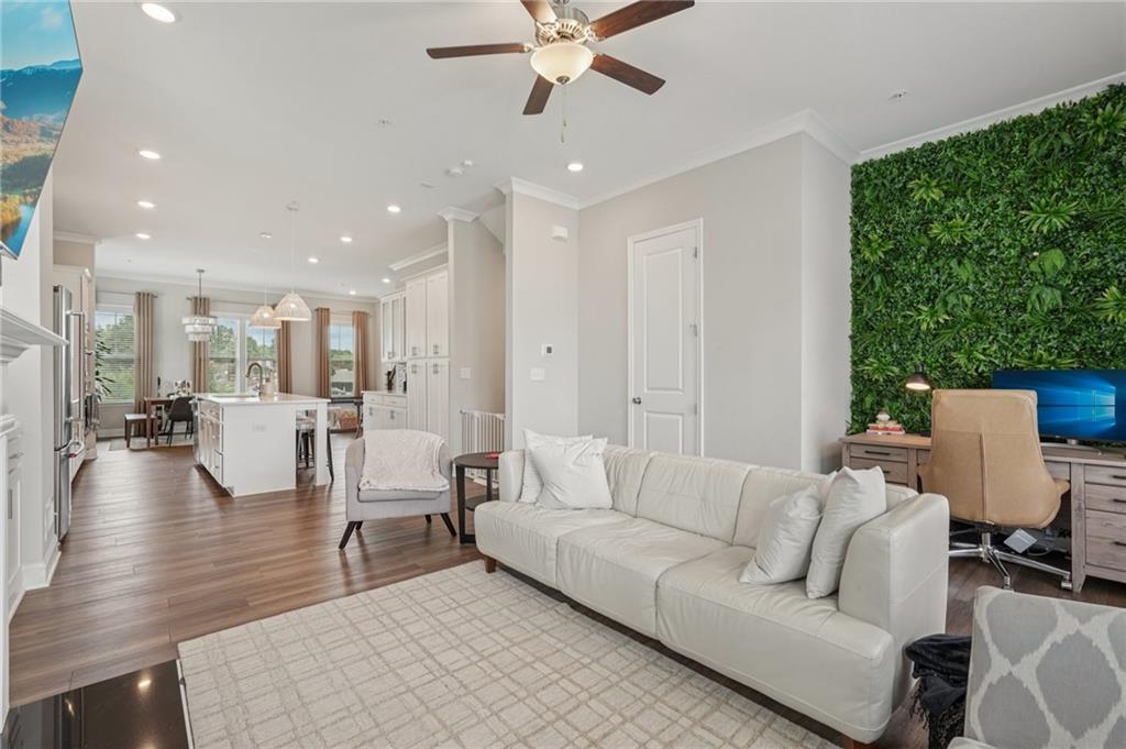2501 Painted Buckeye Chase SE