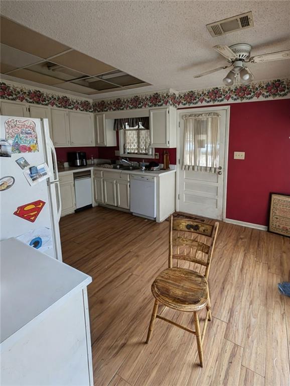 VILLAS AT PARKAIRE - Residential