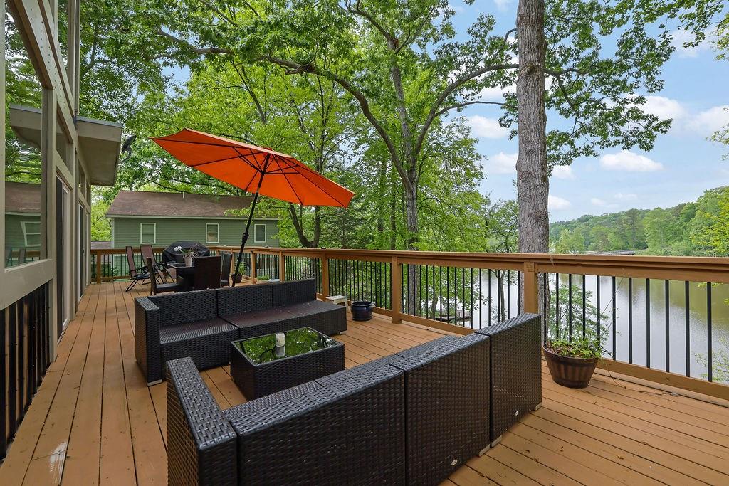 132 Lakeshore Drive, Roswell, Georgia image 41