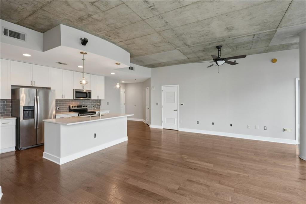 44 Peachtree Place NW 1523