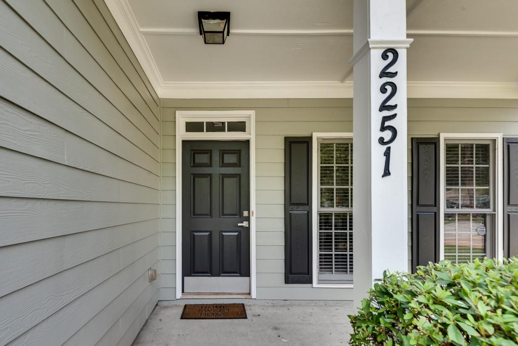 2251 N Shallowford Road