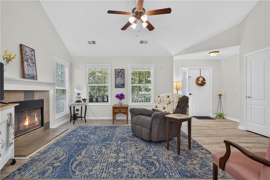 2287 Turtle Cove Throughway