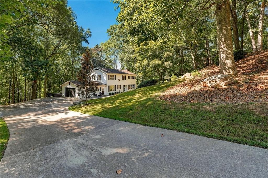 731 Longview Drive