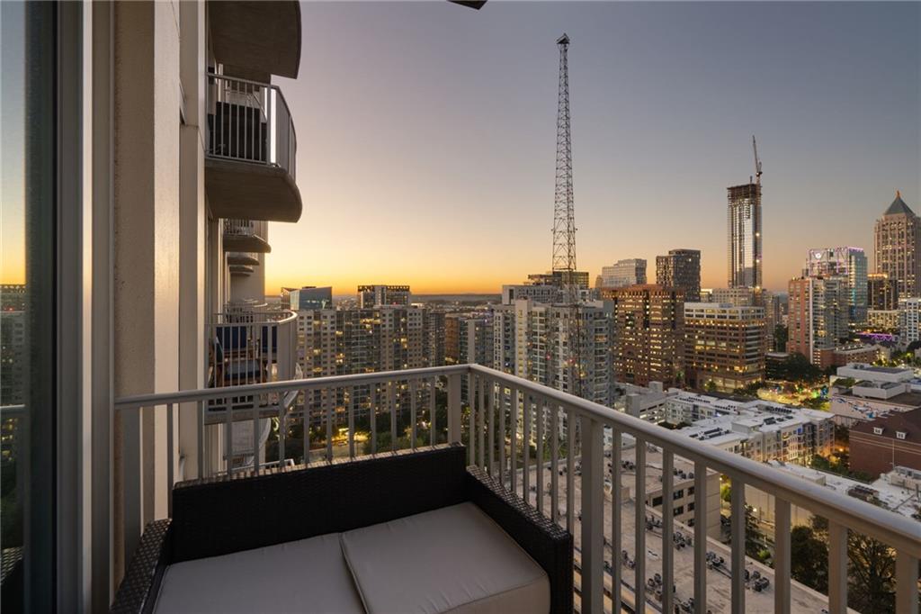 860 Peachtree Street NE 2105