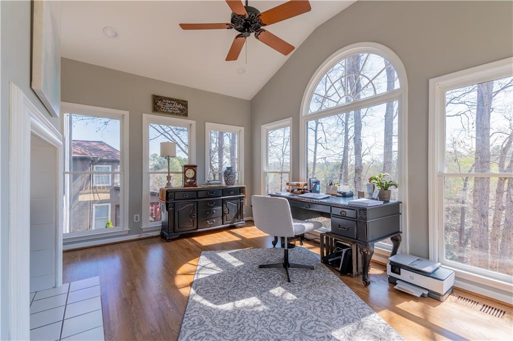 622 Goldpoint Trace, Woodstock, Georgia image 11