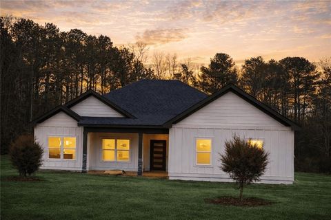 337 W Ridgeway Road Maysville GA 30558