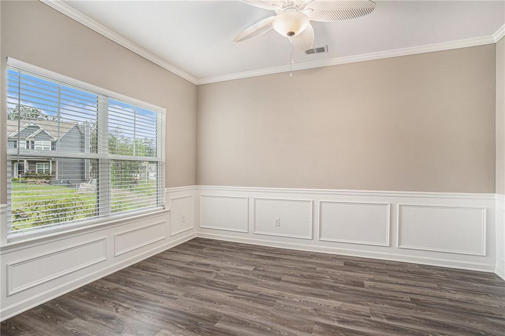 100 Heritage Lane
