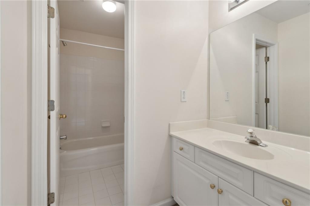 1250 Parkview Lane, Kennesaw, Georgia image 40