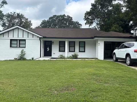 Photo of 2301 Amber Way, Decatur, GA 30032 (MLS # 7735310)