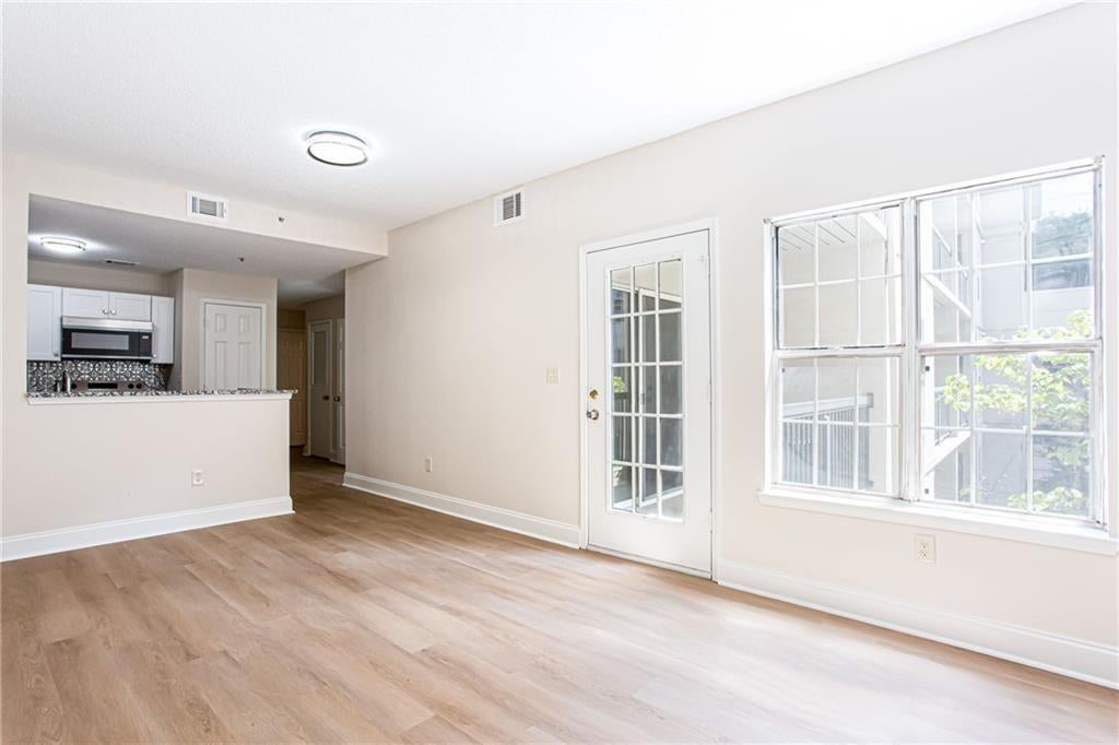 1075 Peachtree Walk NE A312