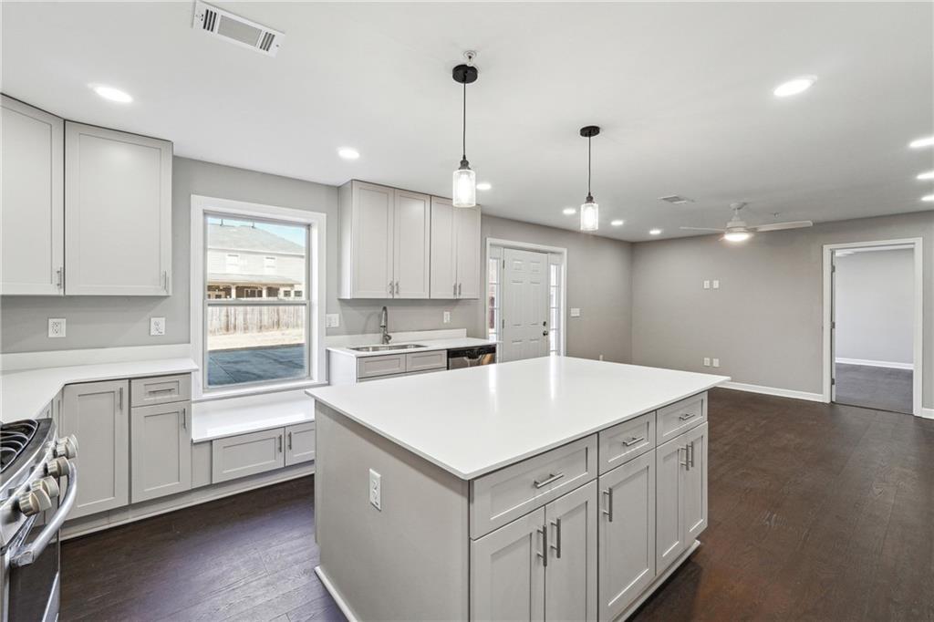 615 Ceremony Way, Acworth, Georgia image 46