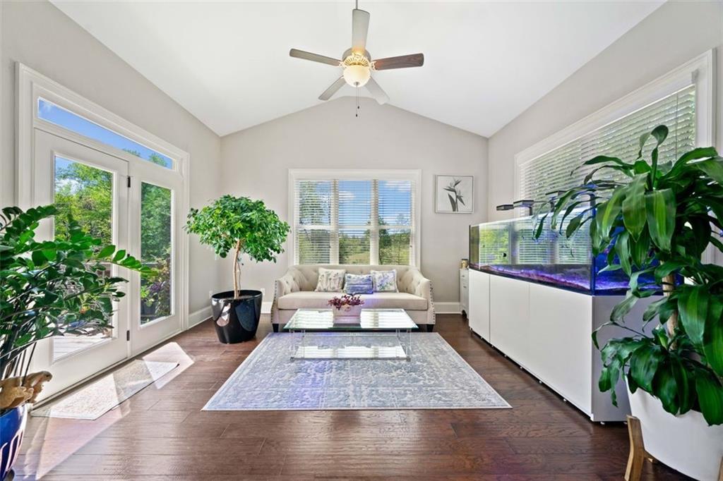 6090 Pennant Lane, Suwanee, Georgia image 17