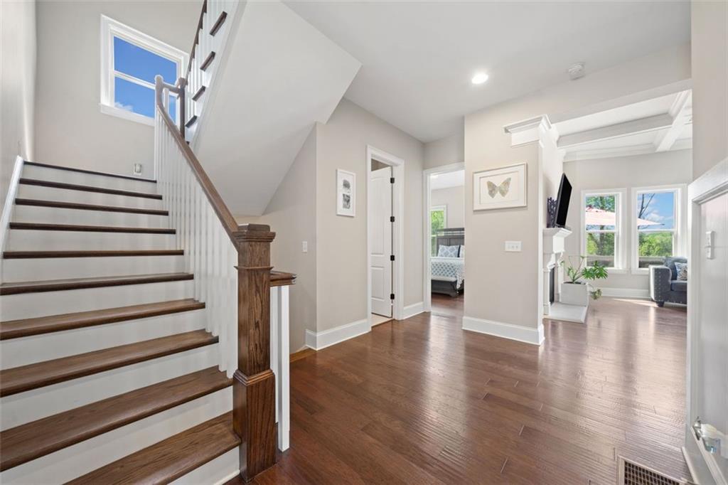 6090 Pennant Lane, Suwanee, Georgia image 6