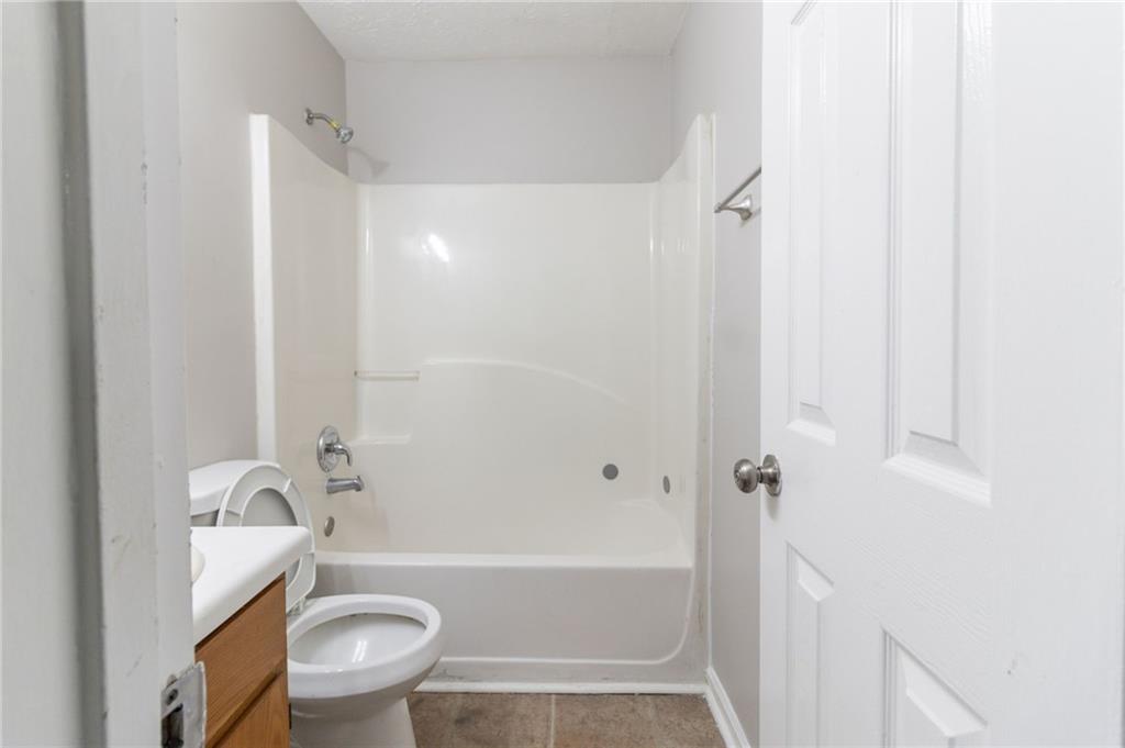 340 Onyx Court, Atlanta, Georgia image 17