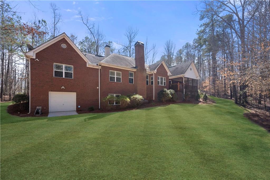 9246 W BANKS MILL Road