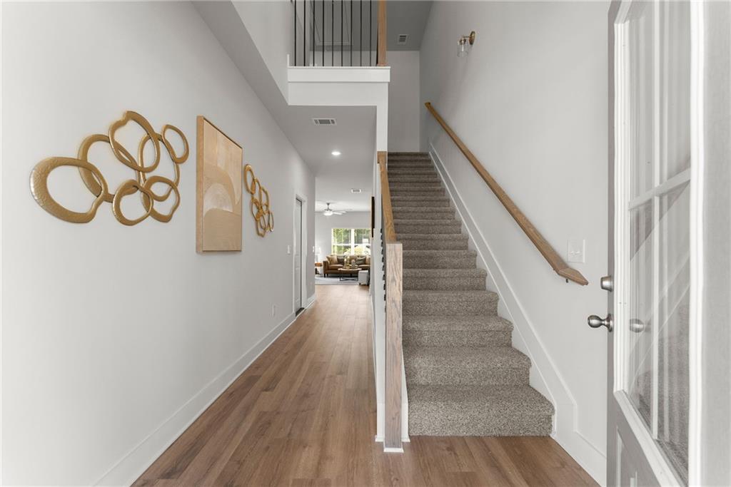 99 Maple Trail
