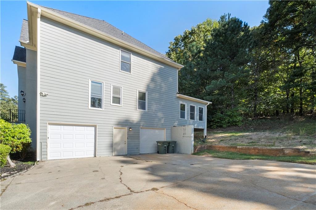 991 Laurel Springs Lane SW