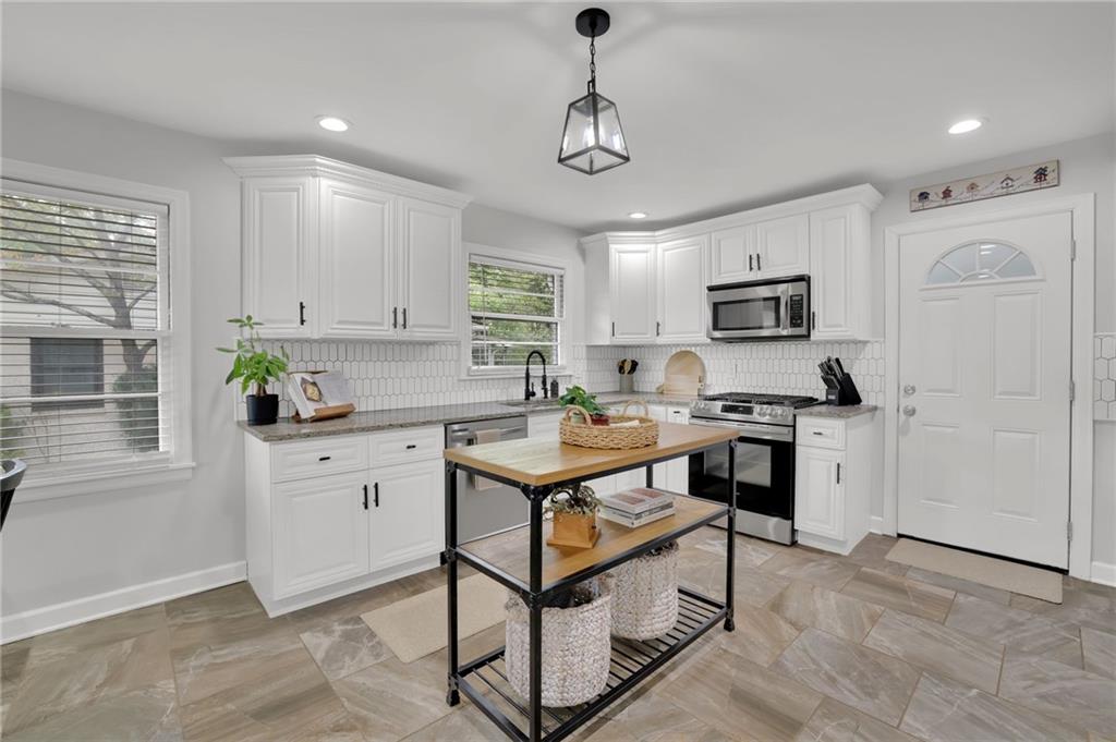 740 Powder Springs Street SE