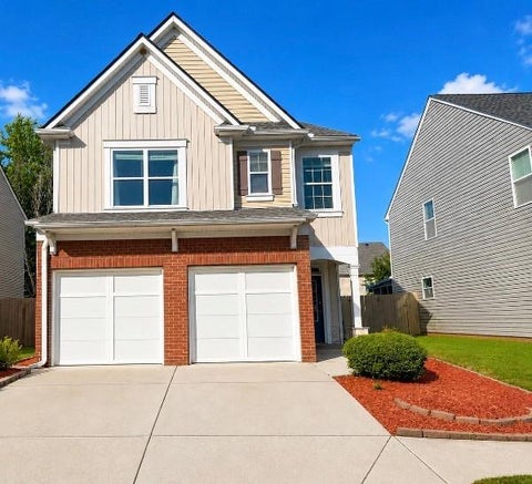 Photo of 1831 Durwood Lane, Duluth, GA 30096 (MLS # 7801265)