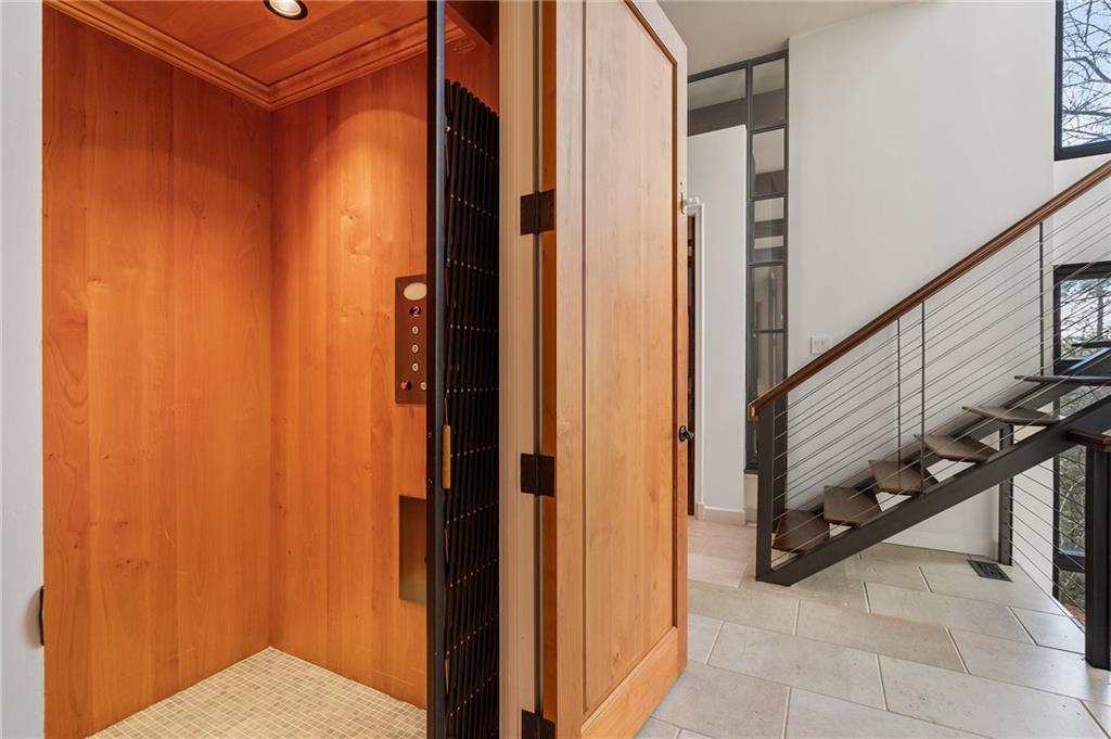 BUCKHEAD - Residential