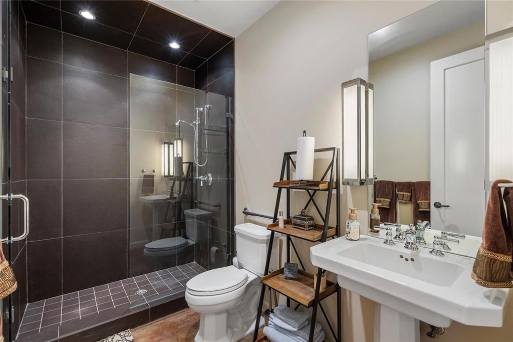 BUCKHEAD - Residential
