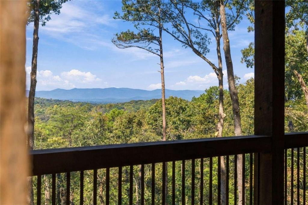 640 Hickory Ridge