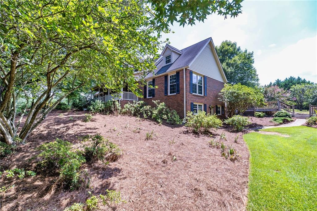 Photo 22 of 120 of 13819 Woolsey Road house
