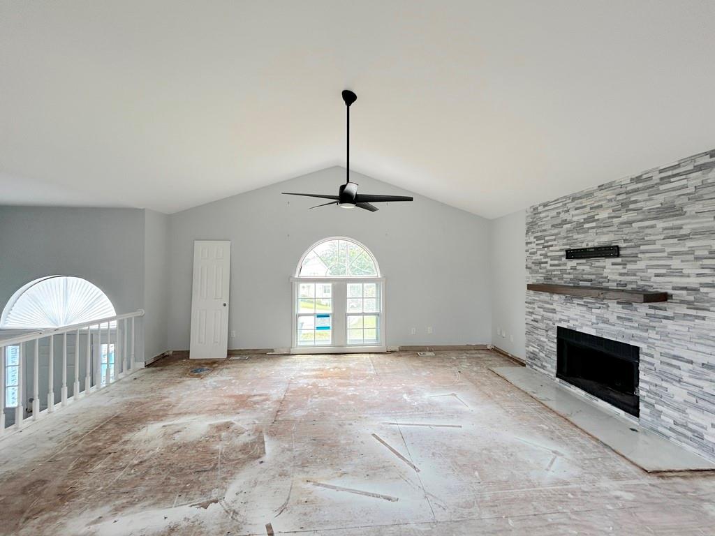 6767 Creek Valley Way