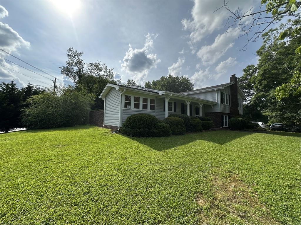 1610 Sprayberry Drive